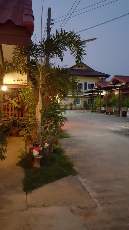Chuan Chom Resort Sukhothai Buitenkant foto